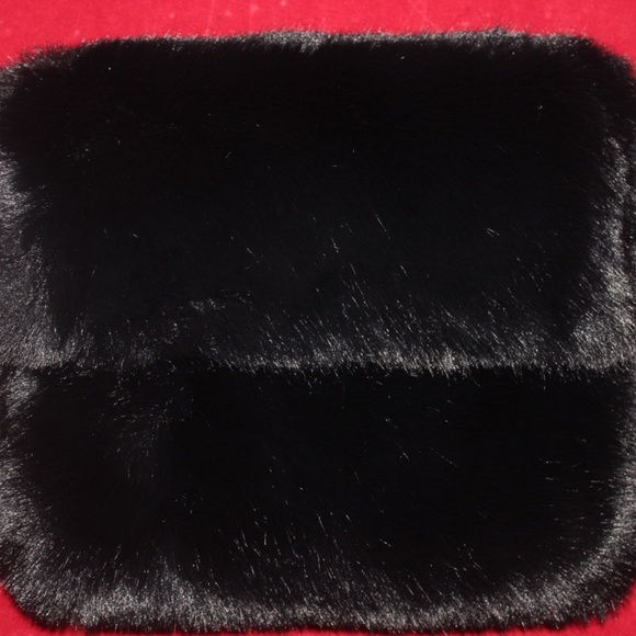 NWT AlexMax Faux Fur Black Purse w/ Gold Detailing - Picture 5 of 8